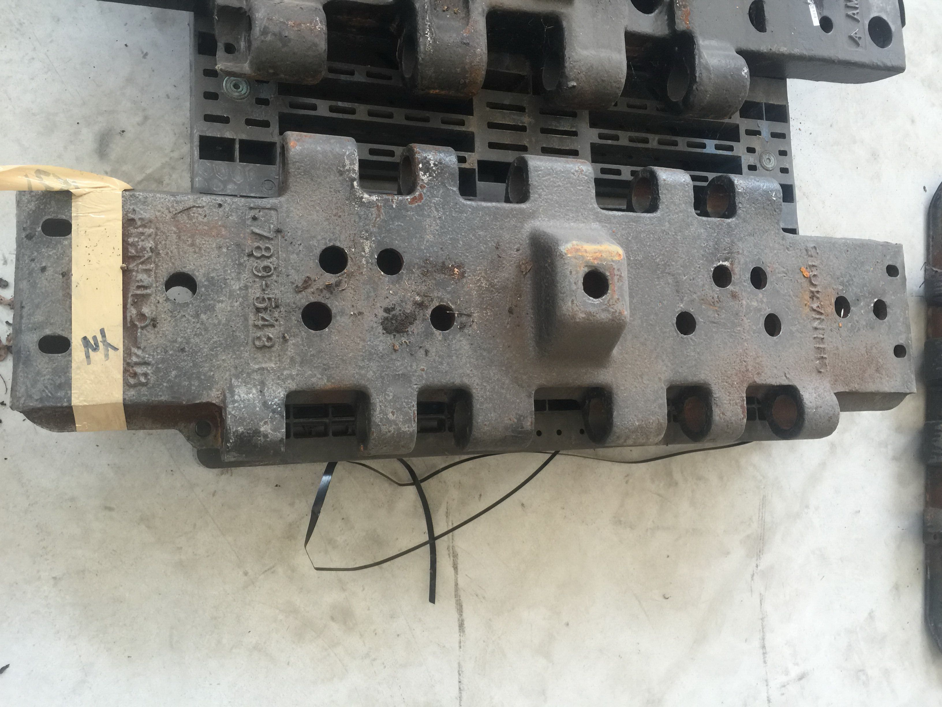 UNDERCARRIAGE PARTS,TRACK SHOE，LINK ASSY, 306 